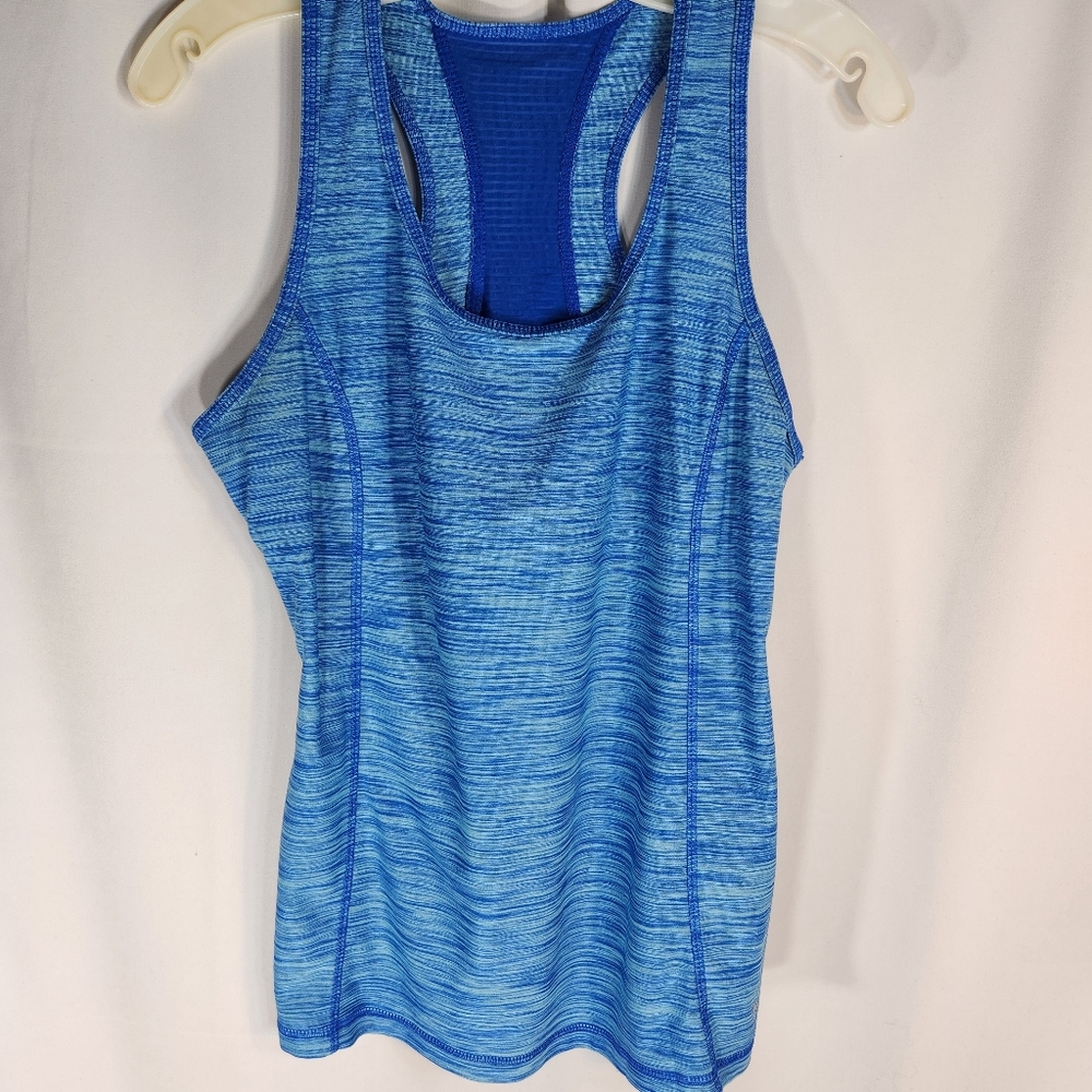 Danskin Dri More Blue Breathable Racerback Exercise Tank Top Size Medium